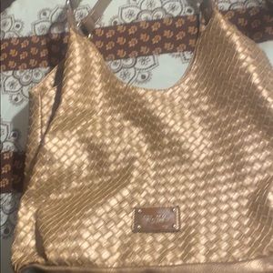 An nice purse in good condition